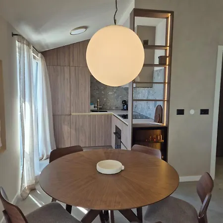 Mare Apartment *